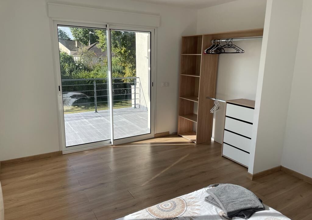 Photo of Bedroom in Sainte-Genevieve-des-Bois