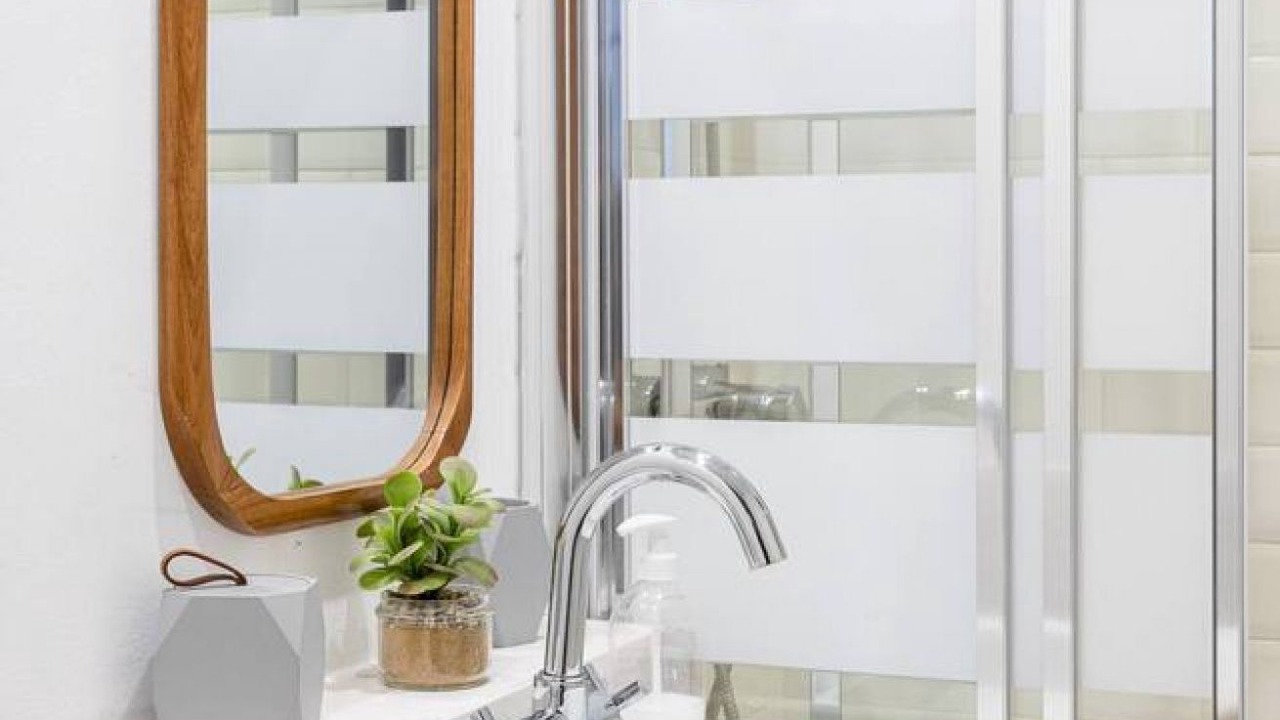Photo of Bathroom in el Camp d'en Grassot i Gracia Nova