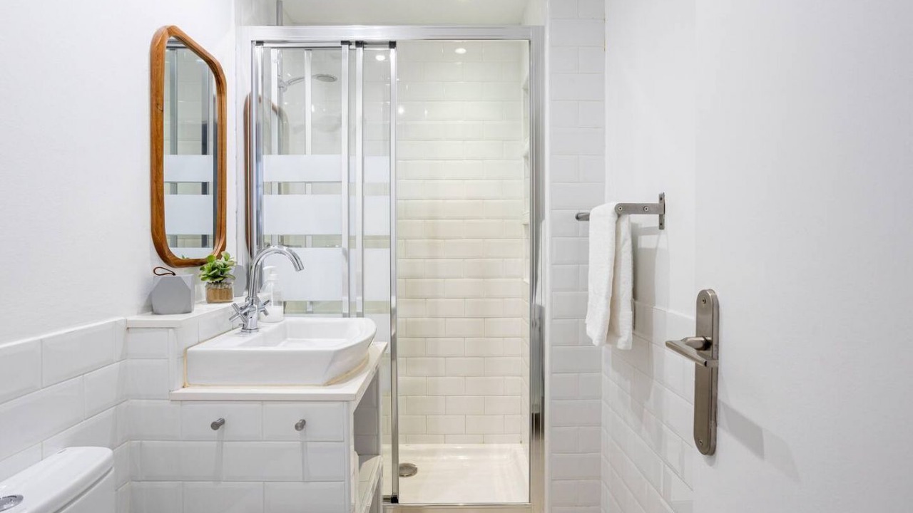 Photo of Bathroom in el Camp d'en Grassot i Gracia Nova
