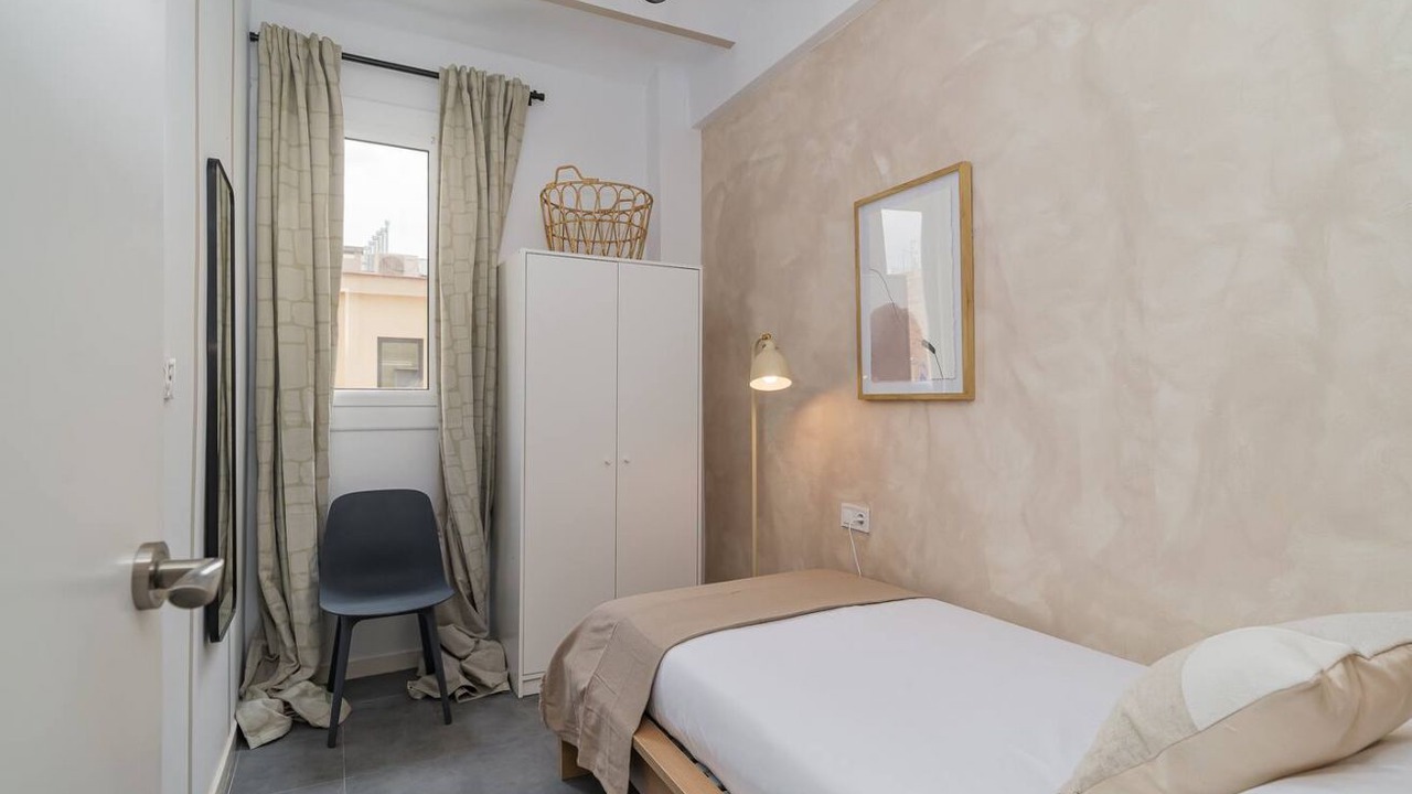 Photo of Bedroom in Sants