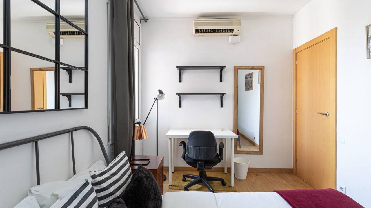 Photo of Bedroom in La Maternitat i Sant Ramon