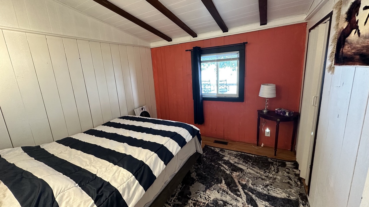 Photo of Bedroom in Romney