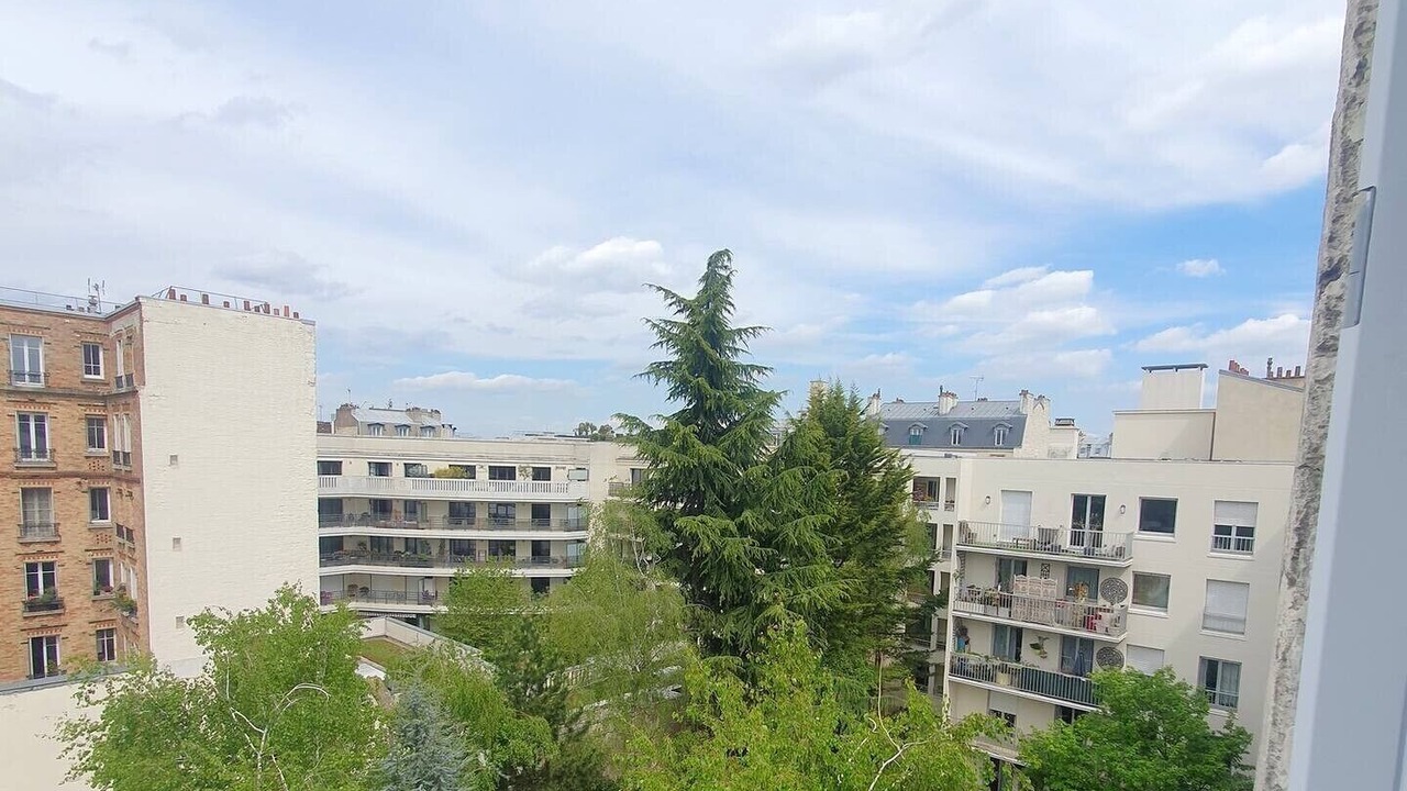 Photo of Others in Levallois-Perret