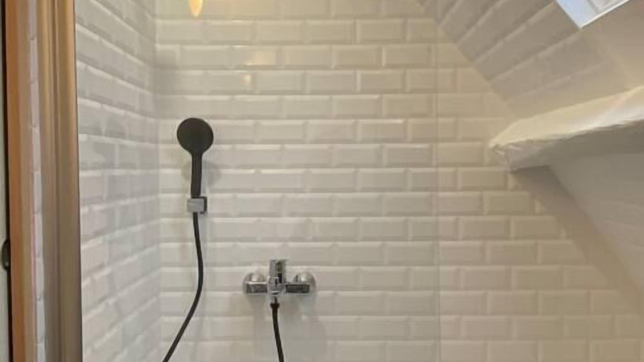 Photo of Bathroom in Bonnelles