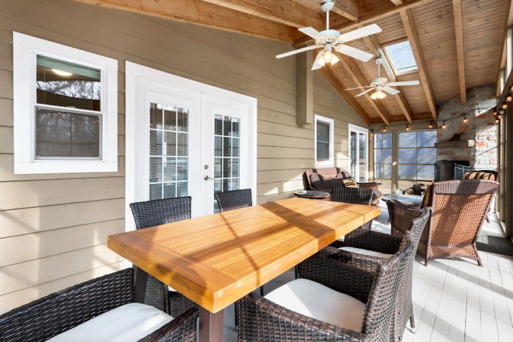 Photo of Outdoor in Country Club Estates