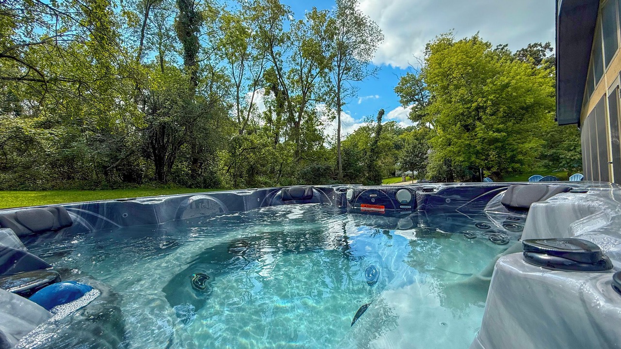 Photo of Outdoor in Country Club Estates