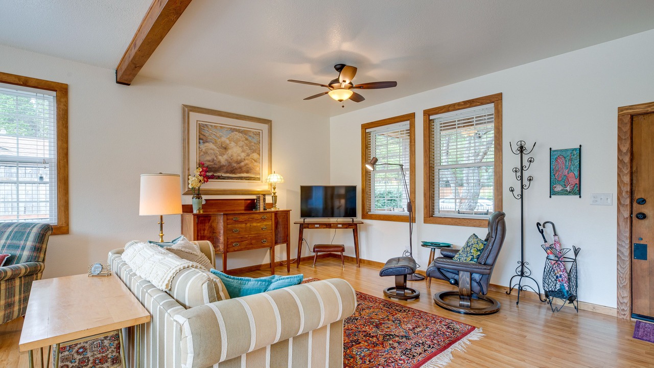 Photo of Livingroom in Ocean Park