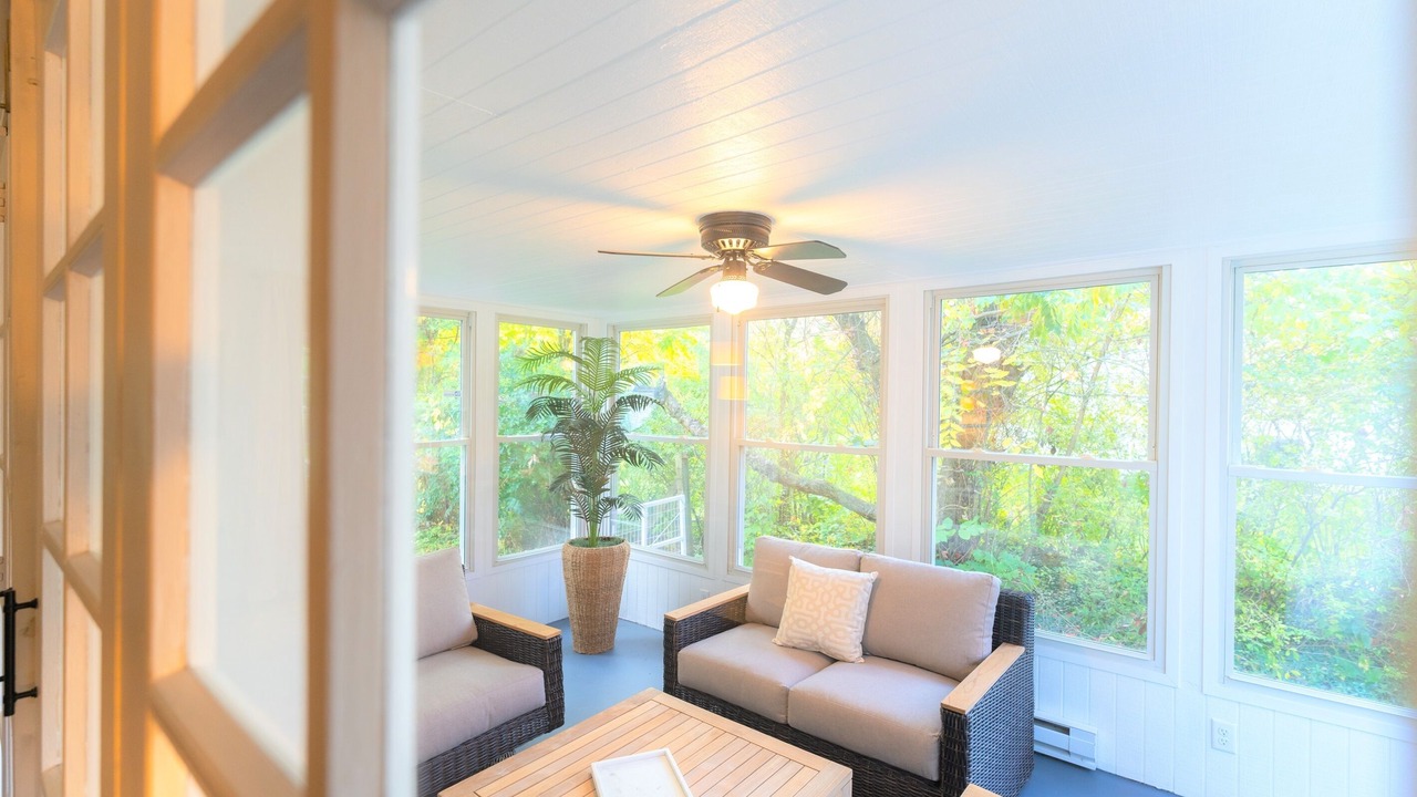 Photo of Livingroom in Saint Marys  Saint Joseph County