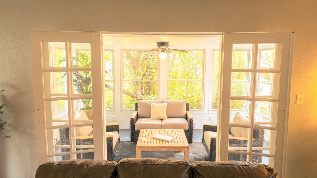 Photo of Livingroom in Saint Marys  Saint Joseph County