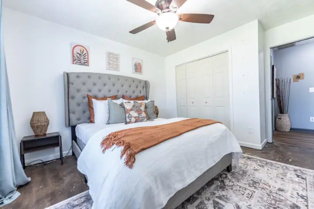 Photo of Bedroom in Hoschton