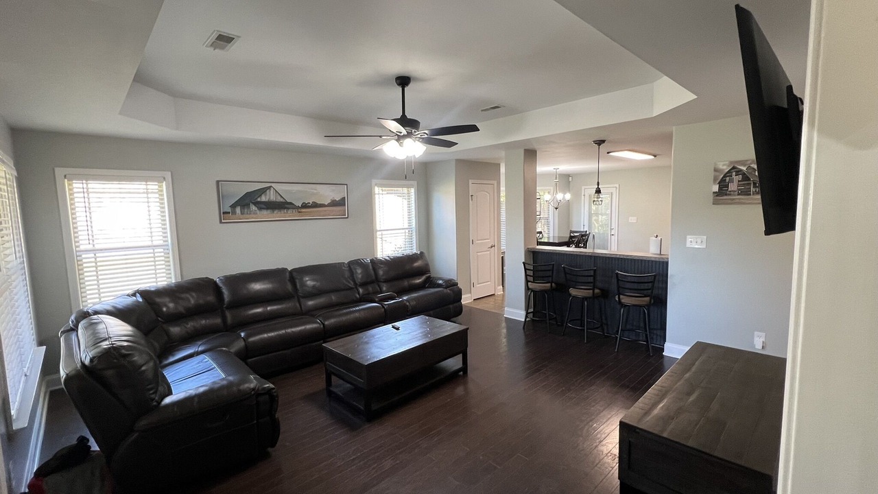 Photo of Livingroom in Huntsville