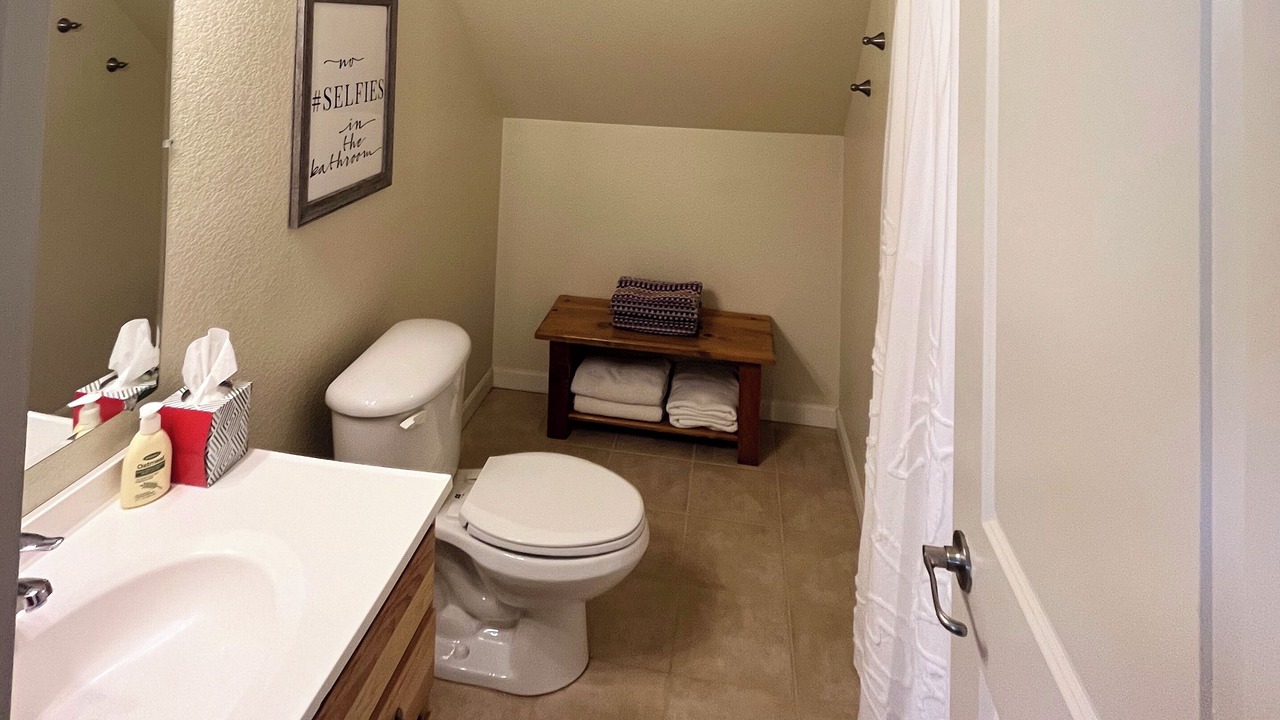 Photo of Bathroom in Colorado City