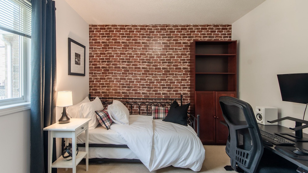 Photo of Bedroom in East Danforth