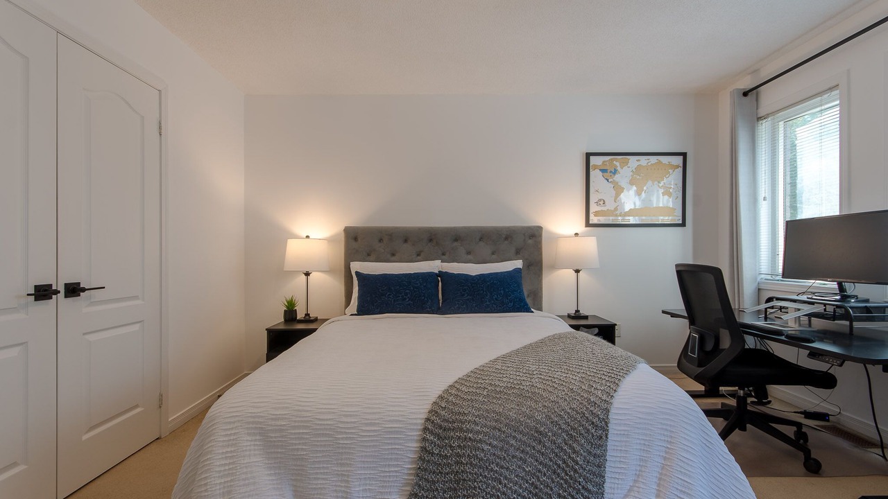Photo of Bedroom in East Danforth