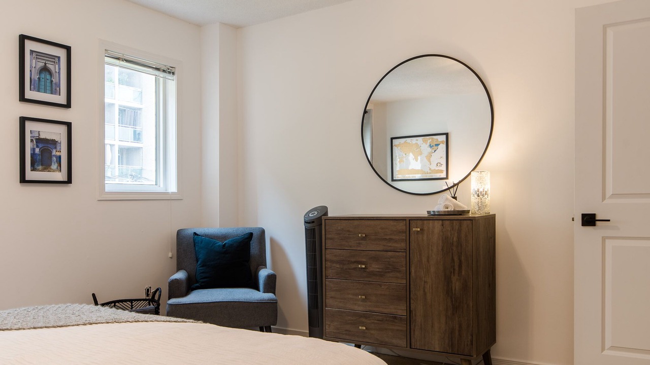 Photo of Bedroom in East Danforth