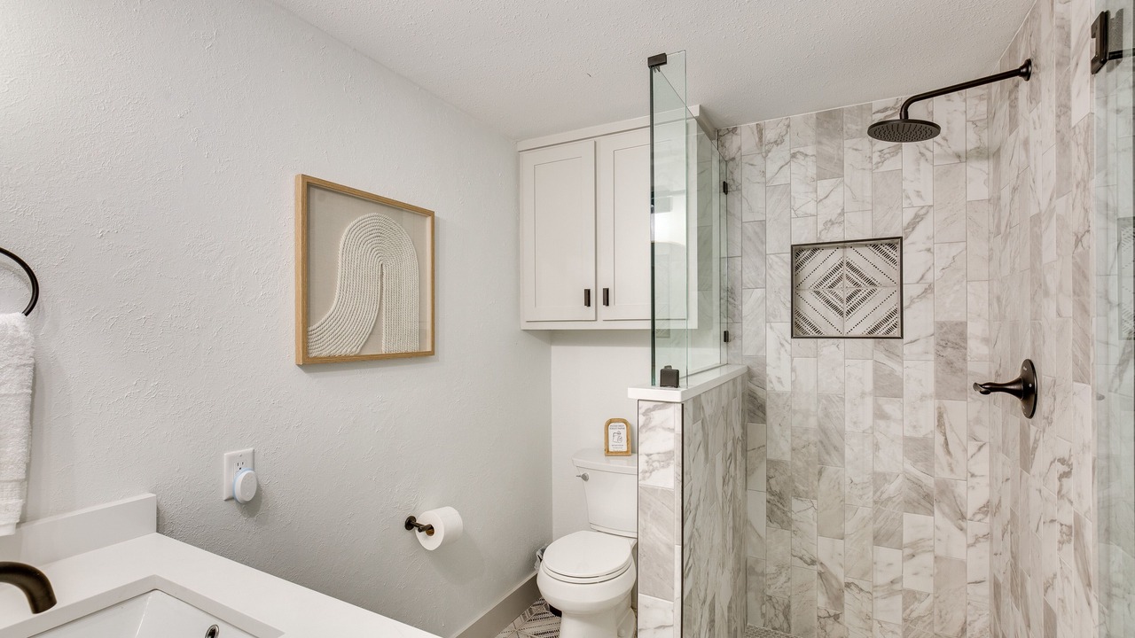 Photo of Bathroom in Kemp
