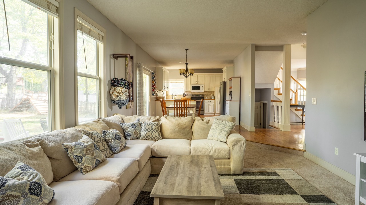 Photo of Livingroom in Spring Hill