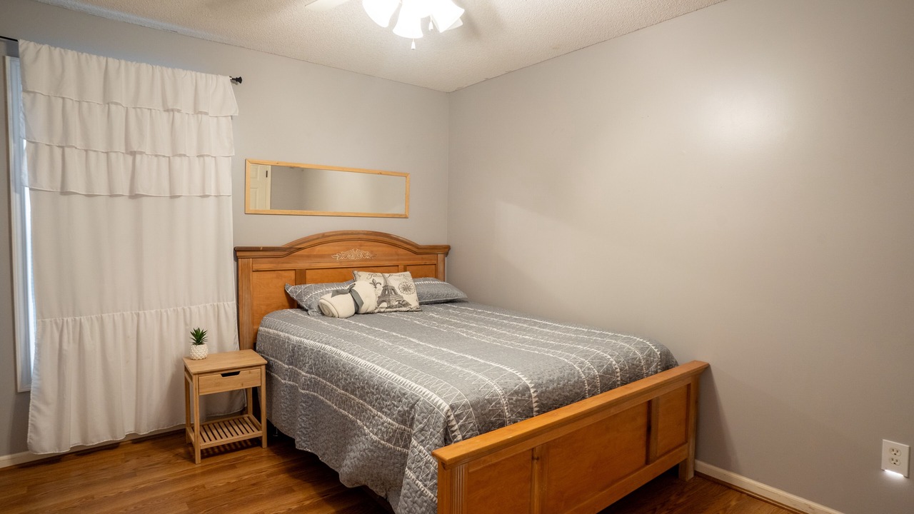 Photo of Bedroom in Spring Hill