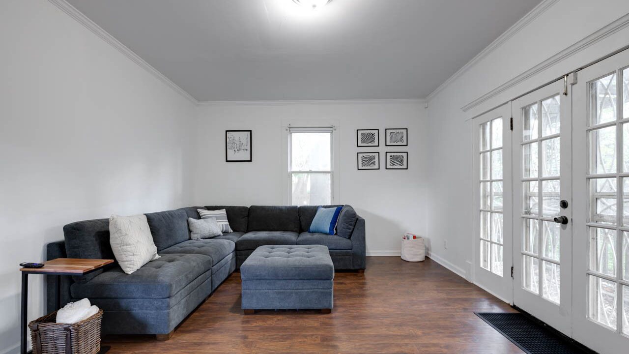 Photo of Livingroom in Central Gardens