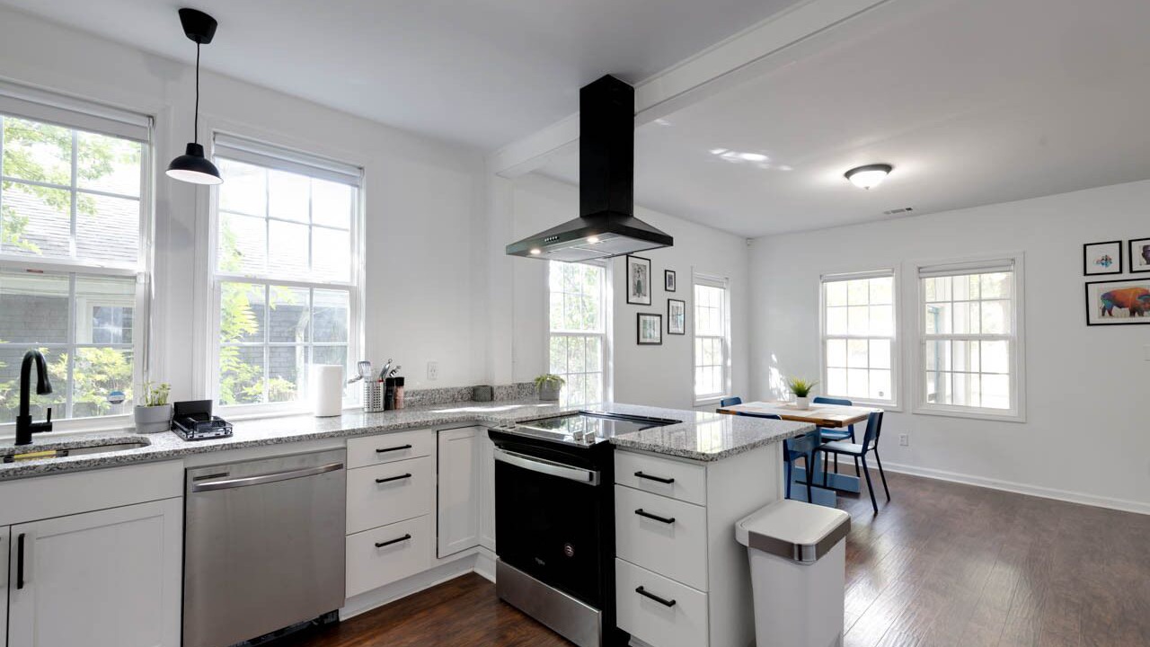 Photo of Kitchen in Central Gardens