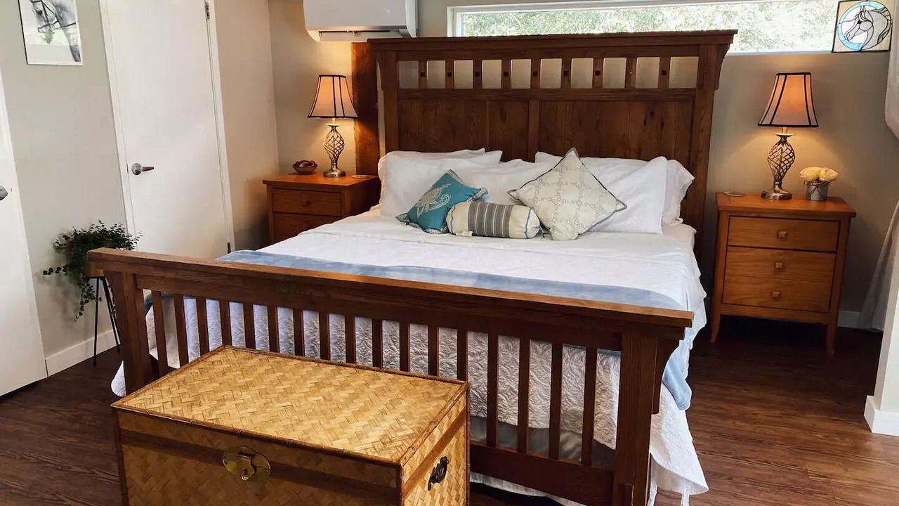 Photo of Bedroom in Middleburg