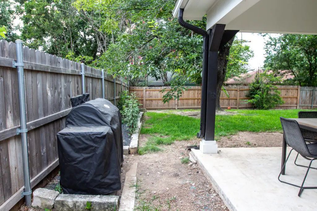 Photo of Outdoor in Windsor Hills