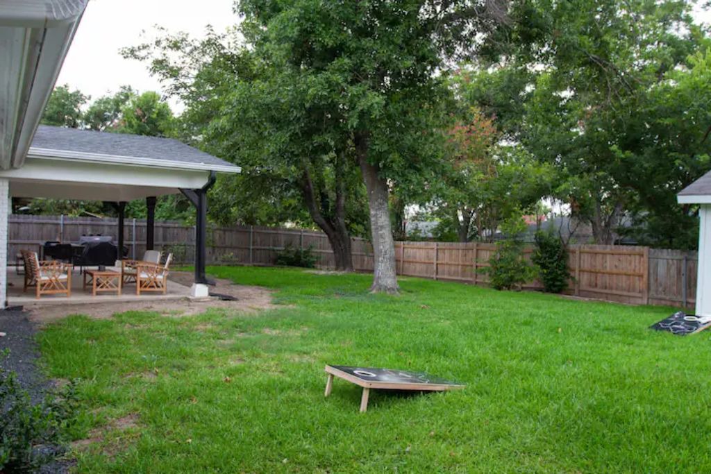 Photo of Outdoor in Windsor Hills