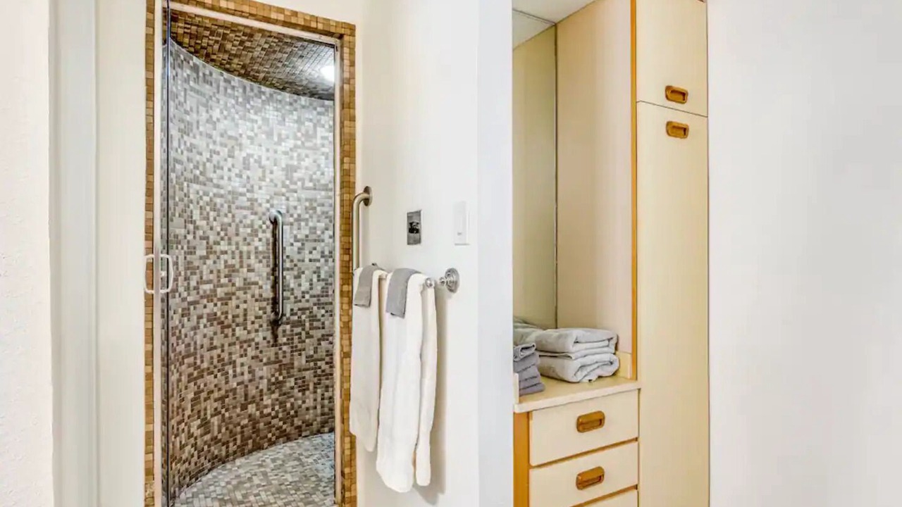 Photo of Bathroom in The Hills