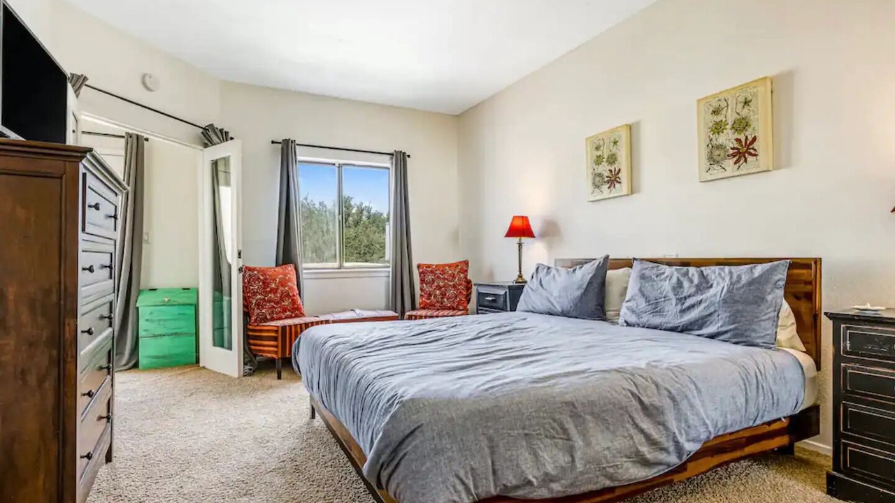 Photo of Bedroom in The Hills