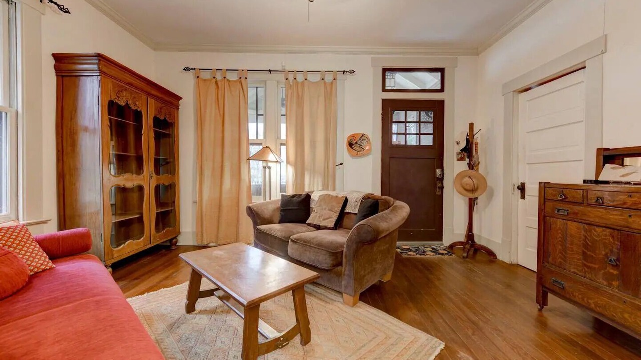 Photo of Livingroom in Hyde Park