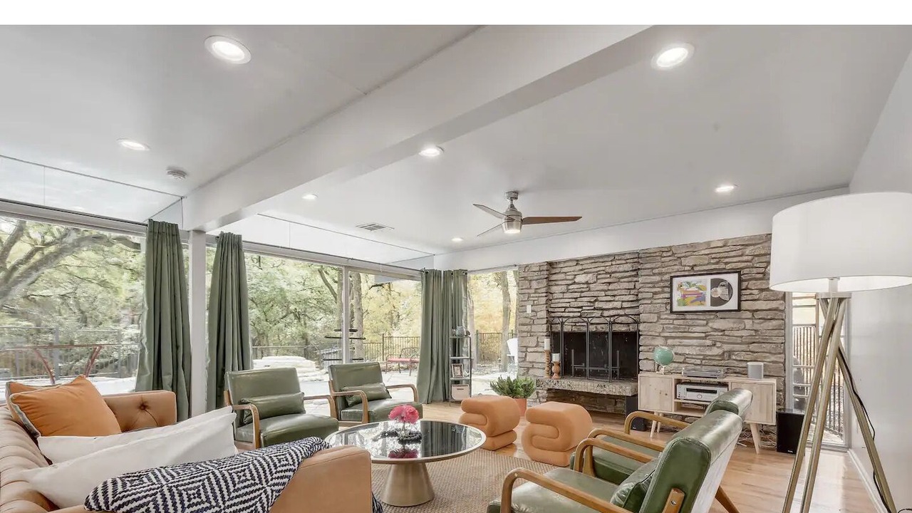Photo of Livingroom in Westfield