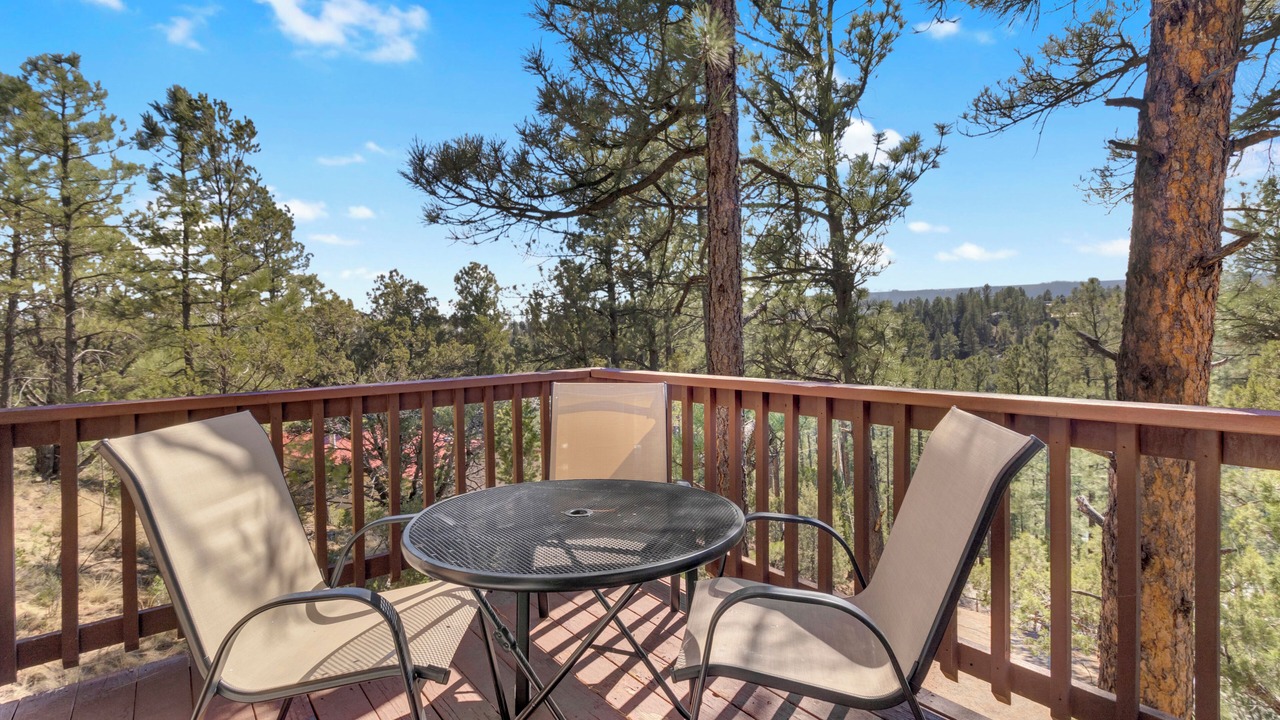 Photo of Patio Balcony in Ruidoso