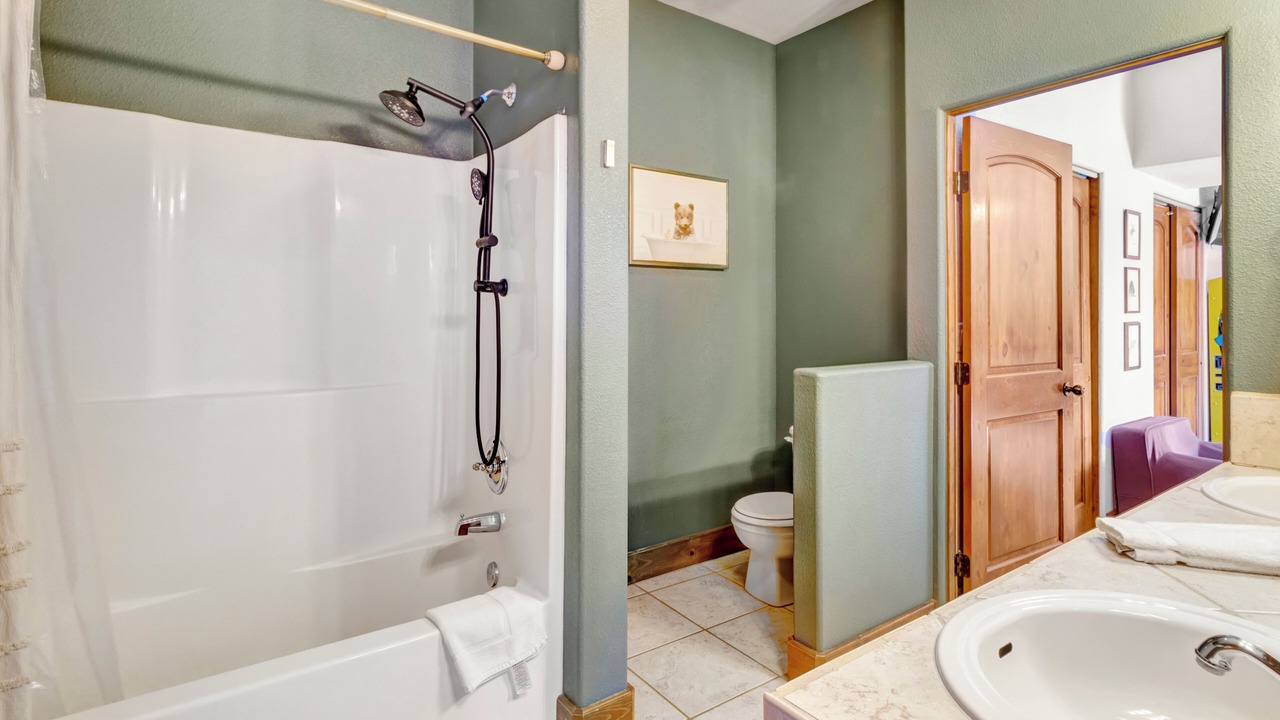 Photo of Bathroom in Ruidoso