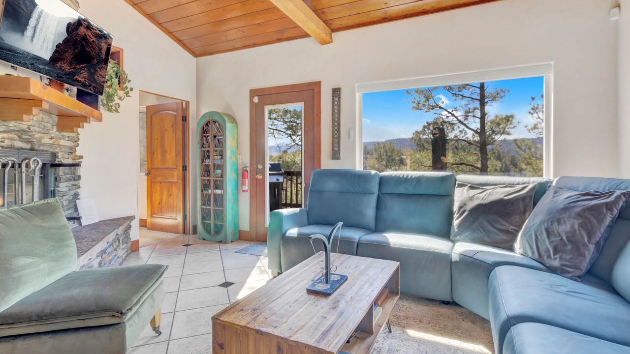 Photo of Livingroom in Ruidoso
