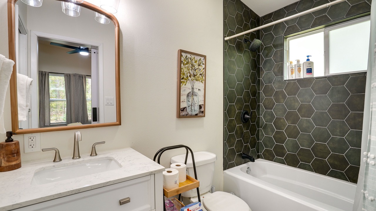 Photo of Bathroom in Lone Star