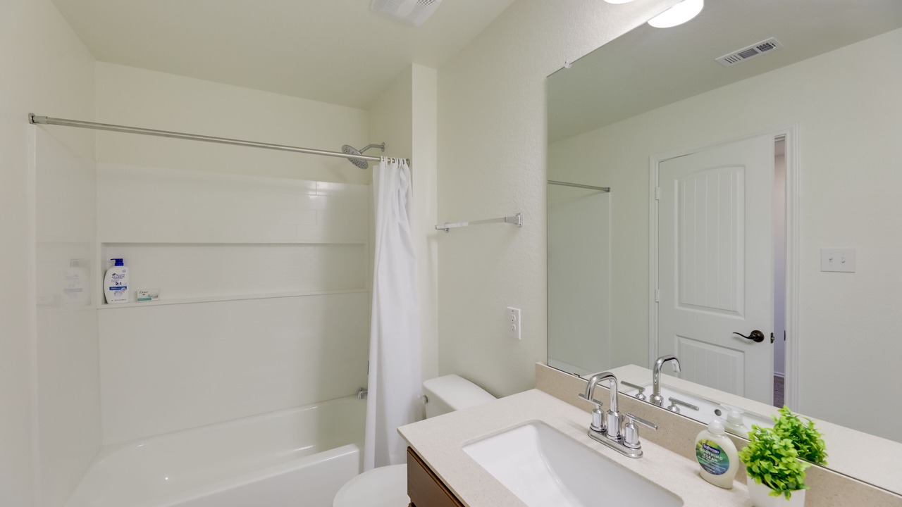 Photo of Bathroom in Manor
