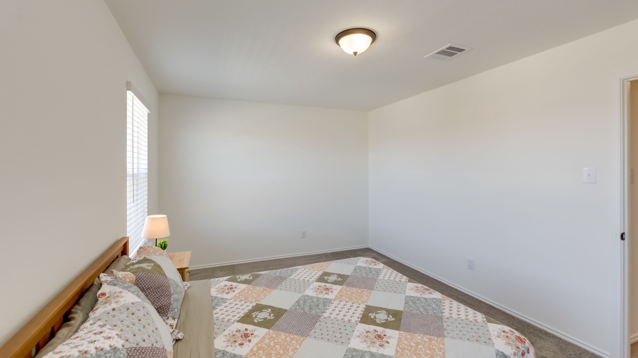 Photo of Bedroom in Manor