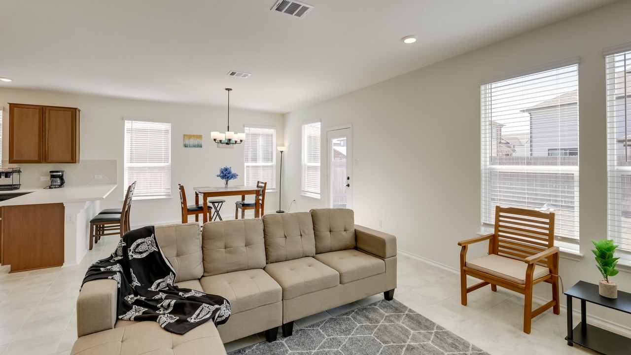 Photo of Livingroom in Manor