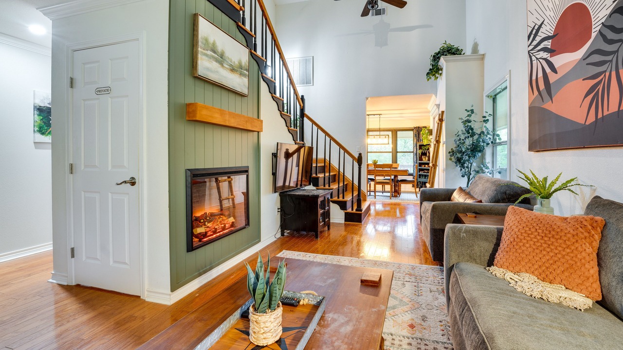 Photo of Bedroom in Thomaston