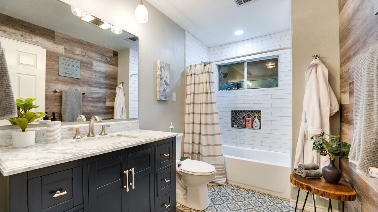 Photo of Bathroom in Thomaston