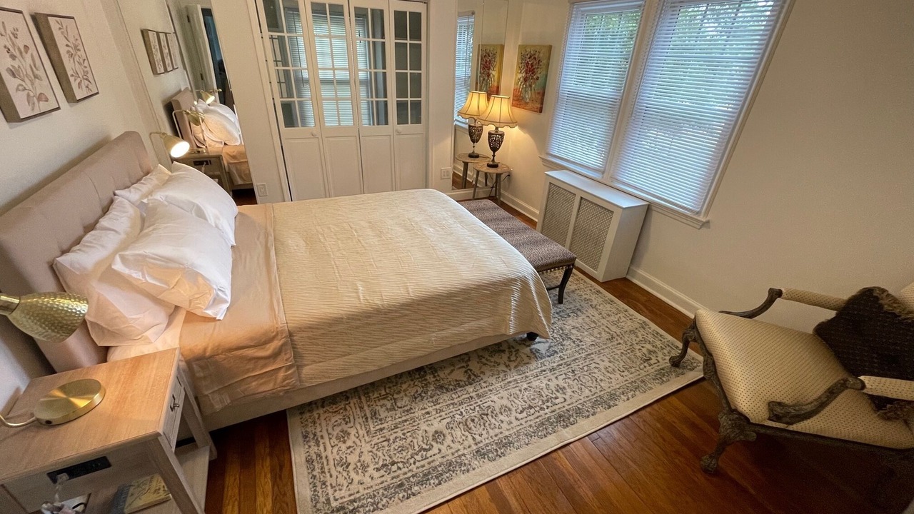 Photo of Bedroom in Englewood