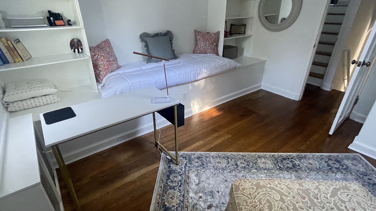 Photo of Bedroom in Englewood