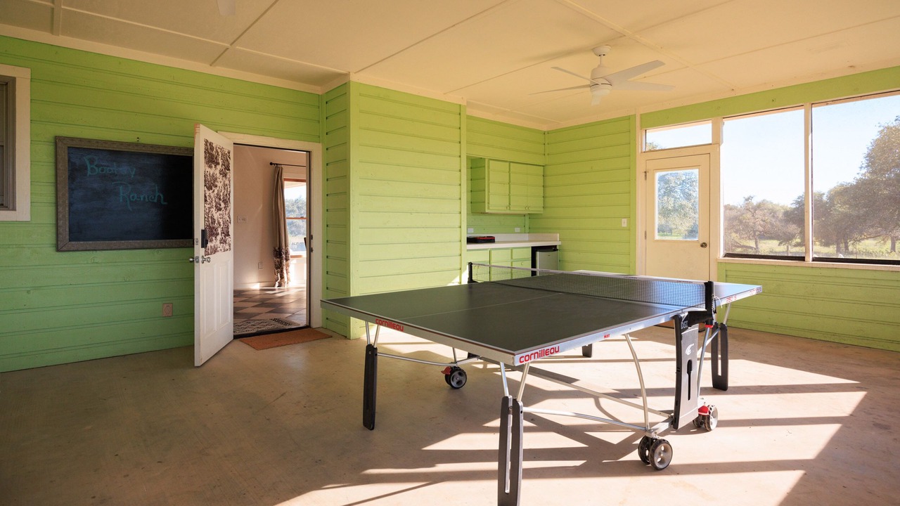 Photo of Bedroom in Kyle