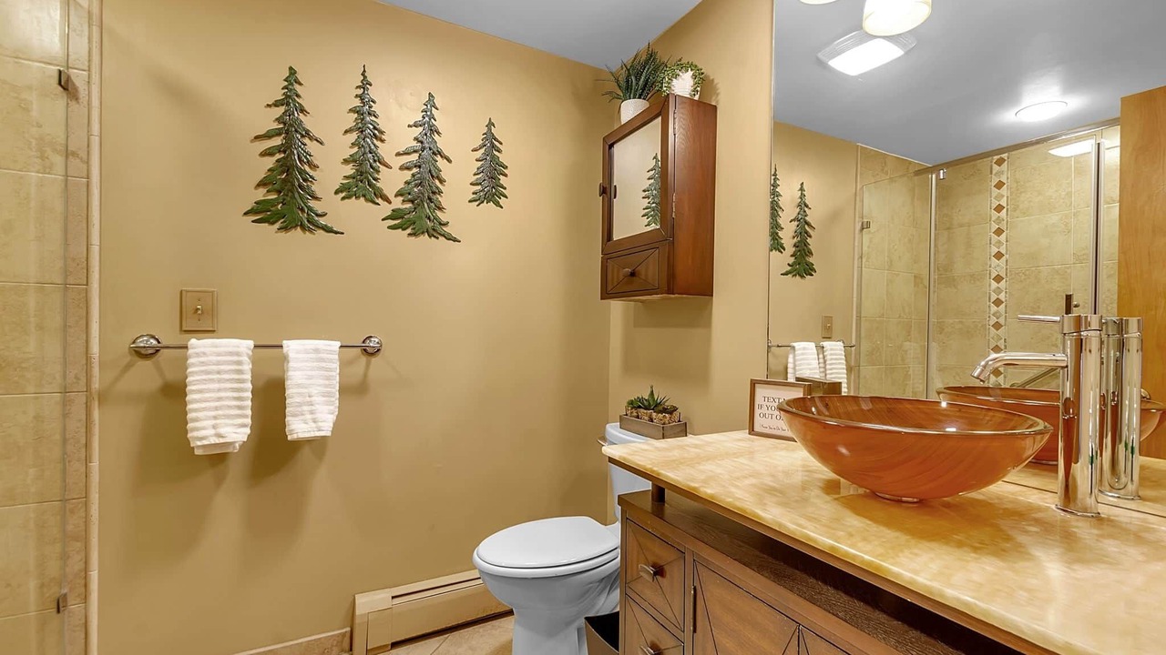 Photo of Bathroom in Ellicottville