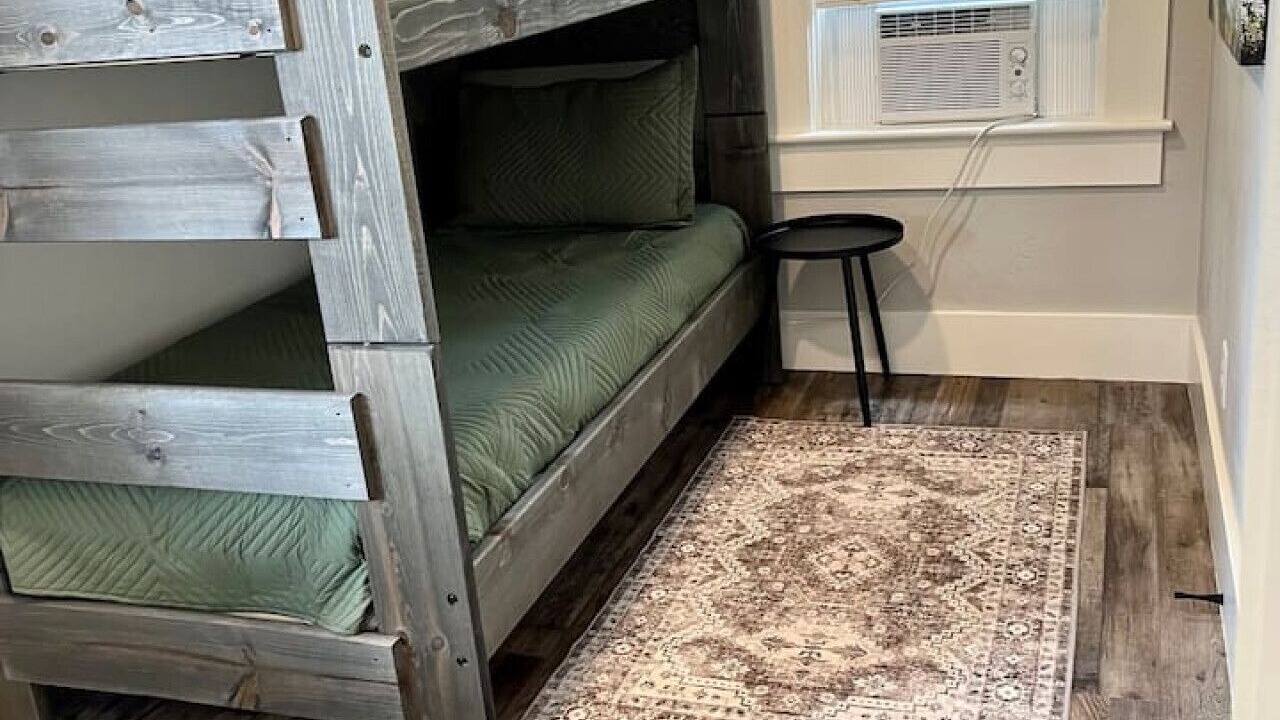 Photo of Bedroom in Manitou Springs
