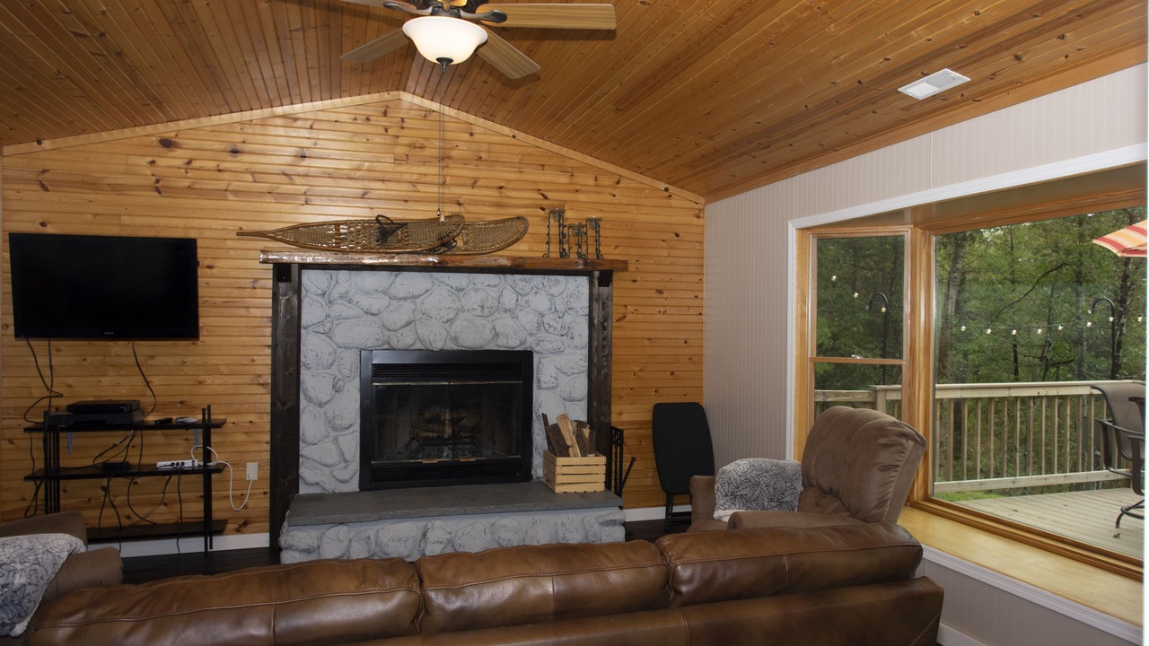 Photo of Livingroom in Chase