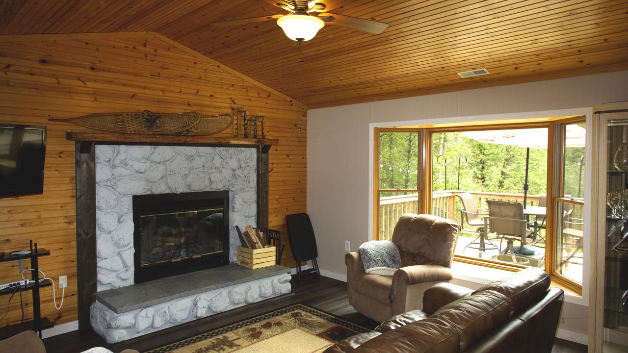 Photo of Livingroom in Chase