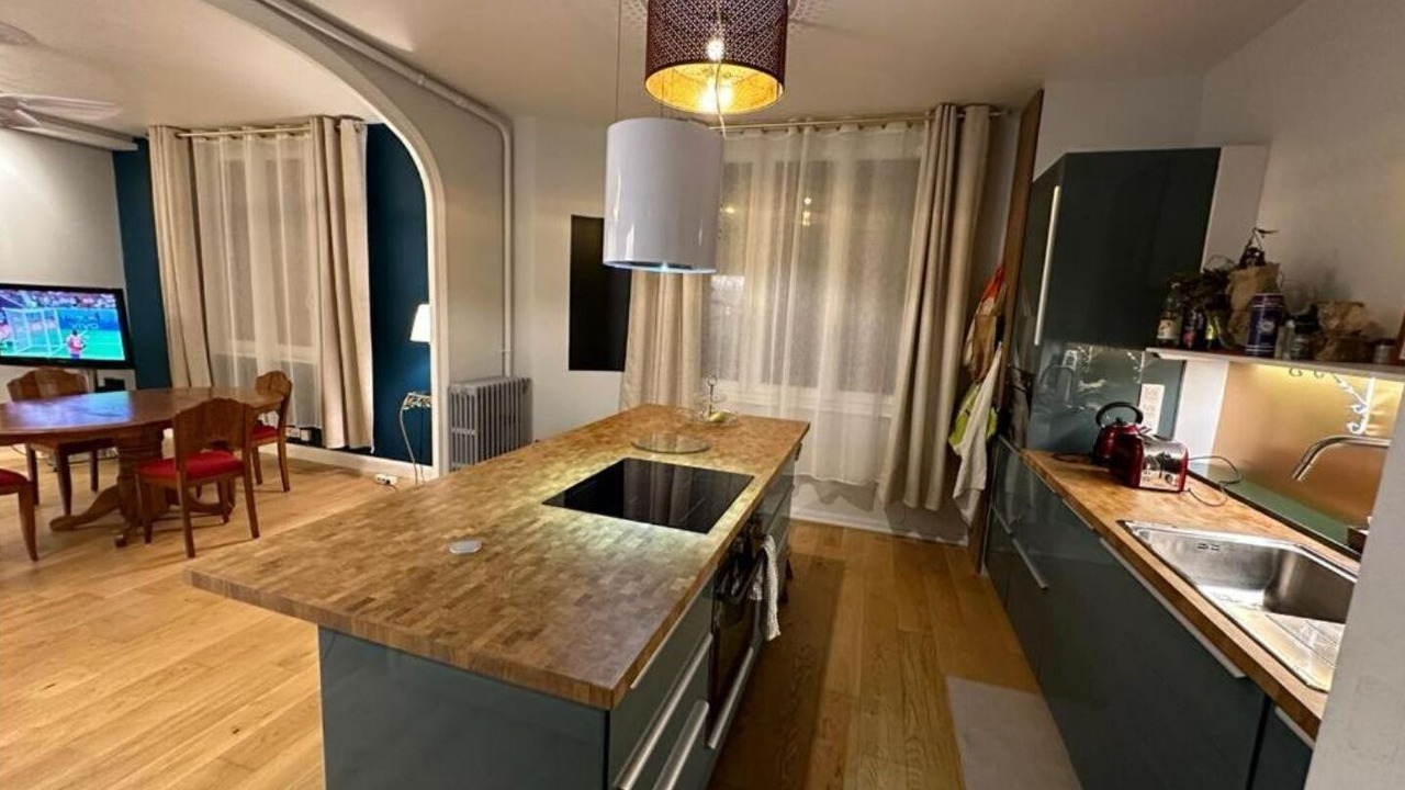 Photo of Kitchen in Republique