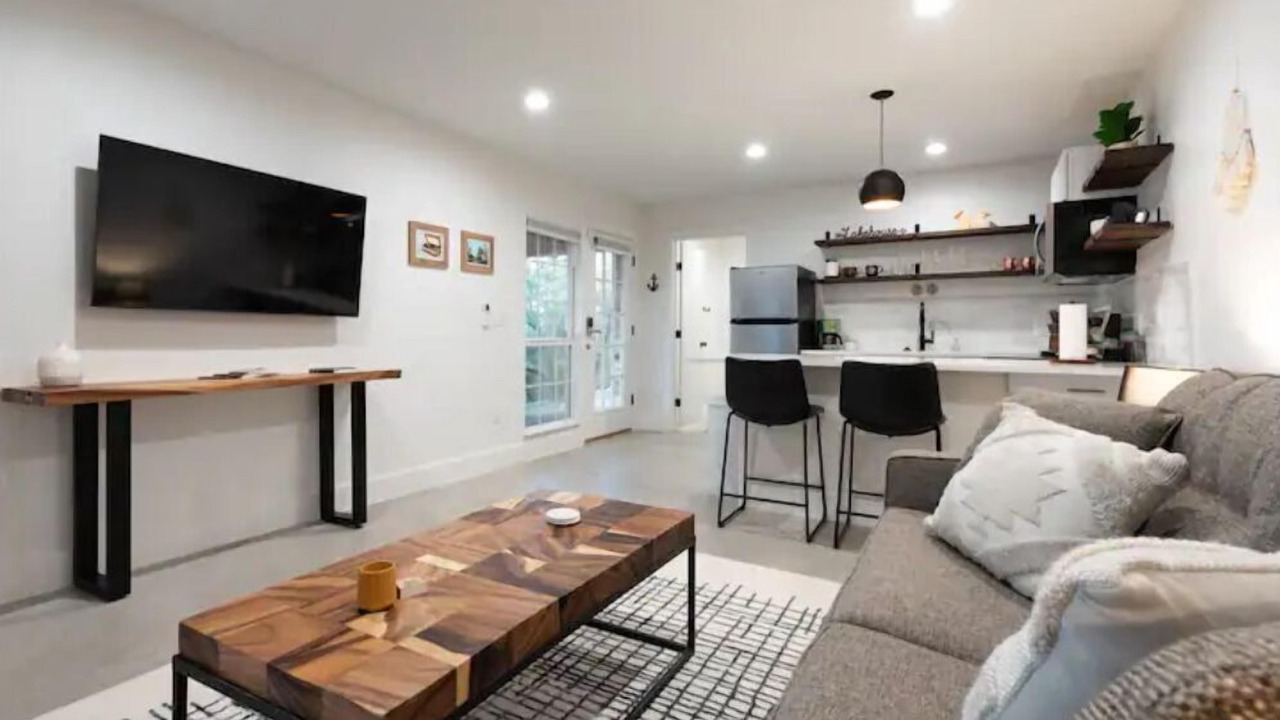 Photo of Livingroom in Lakeway