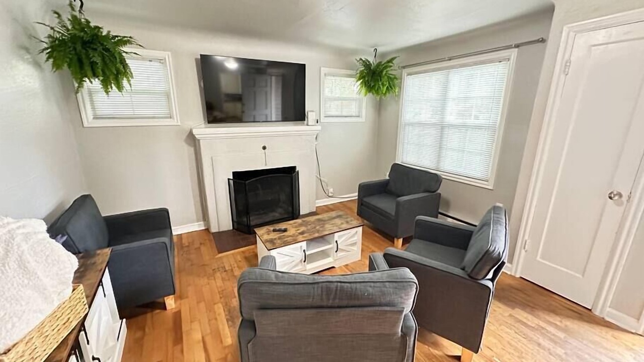 Photo of Others in College Hill